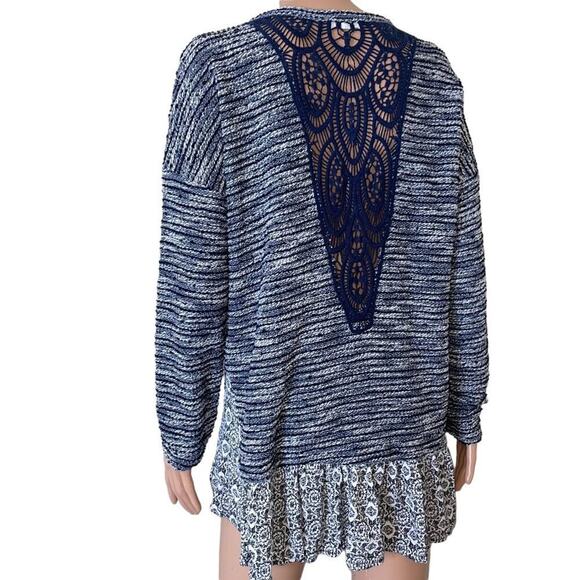 Bundle four for $20 💋 any items with 💋are eligible to bundle - Picture 3 of 10